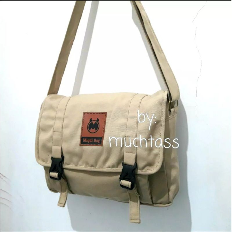 Tas Selempang Miqdi Bag