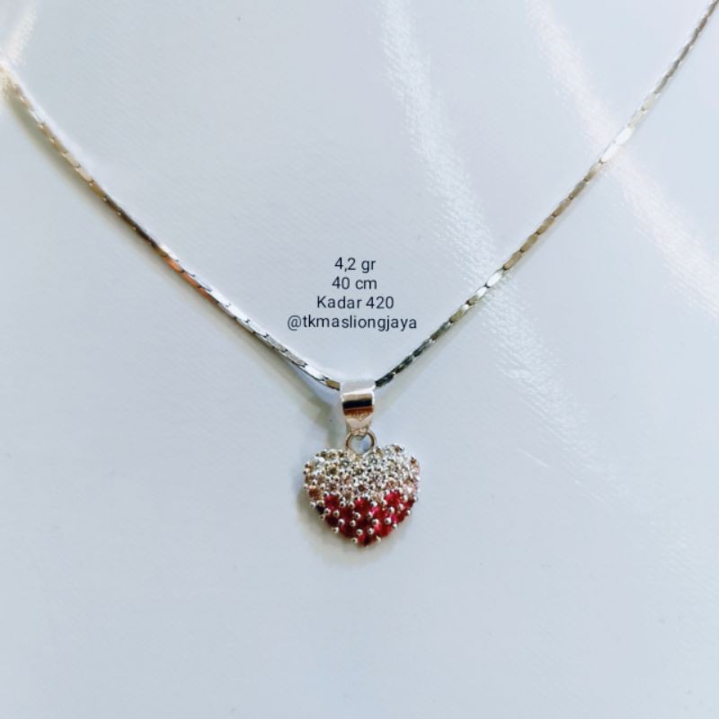 Kalung dan Liontin Love Emas Kadar 420