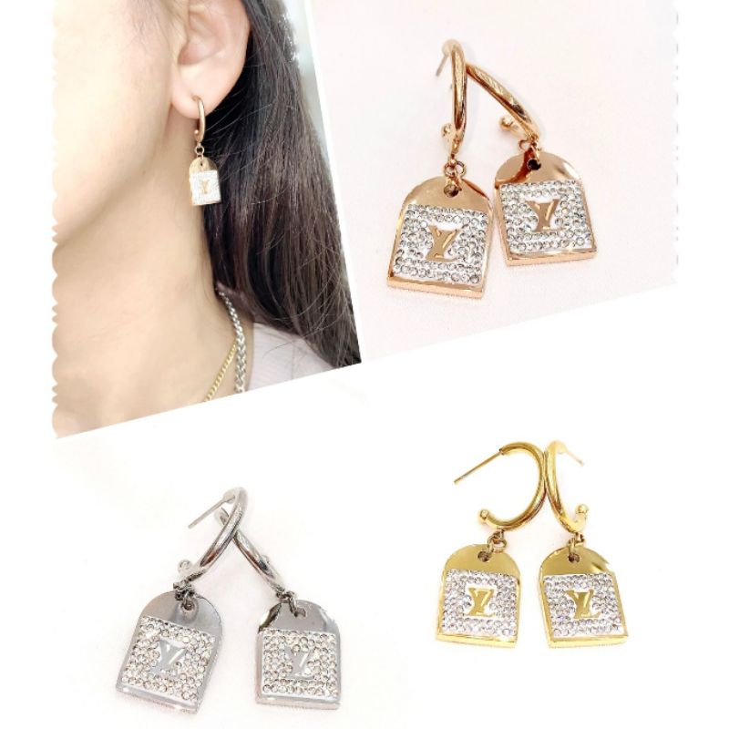 Anting Titanium Asli Motif elv Premium Quality anting Anti karat anti alergi Premium Quality Stainless steel ori Premium 772