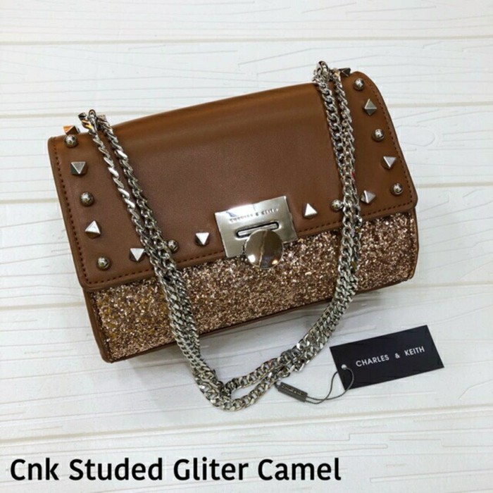 TAS WANITA CHARLES AND KEITH ORI,TAS BATAM IMPORT