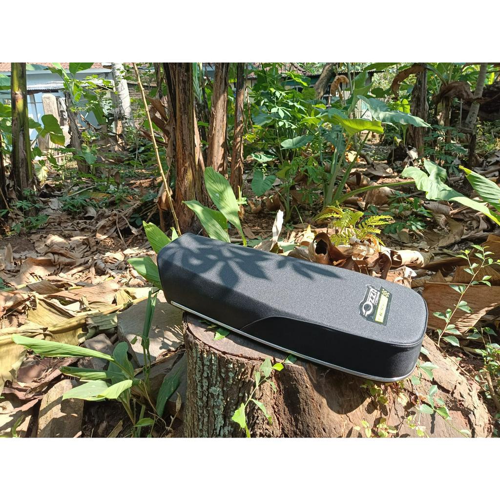 Jok CB kulit Amplas Logo OZZA berkualitas,Jok cb amplas ozza