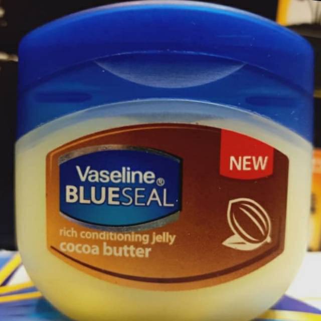 Vaseline petroleum jelly