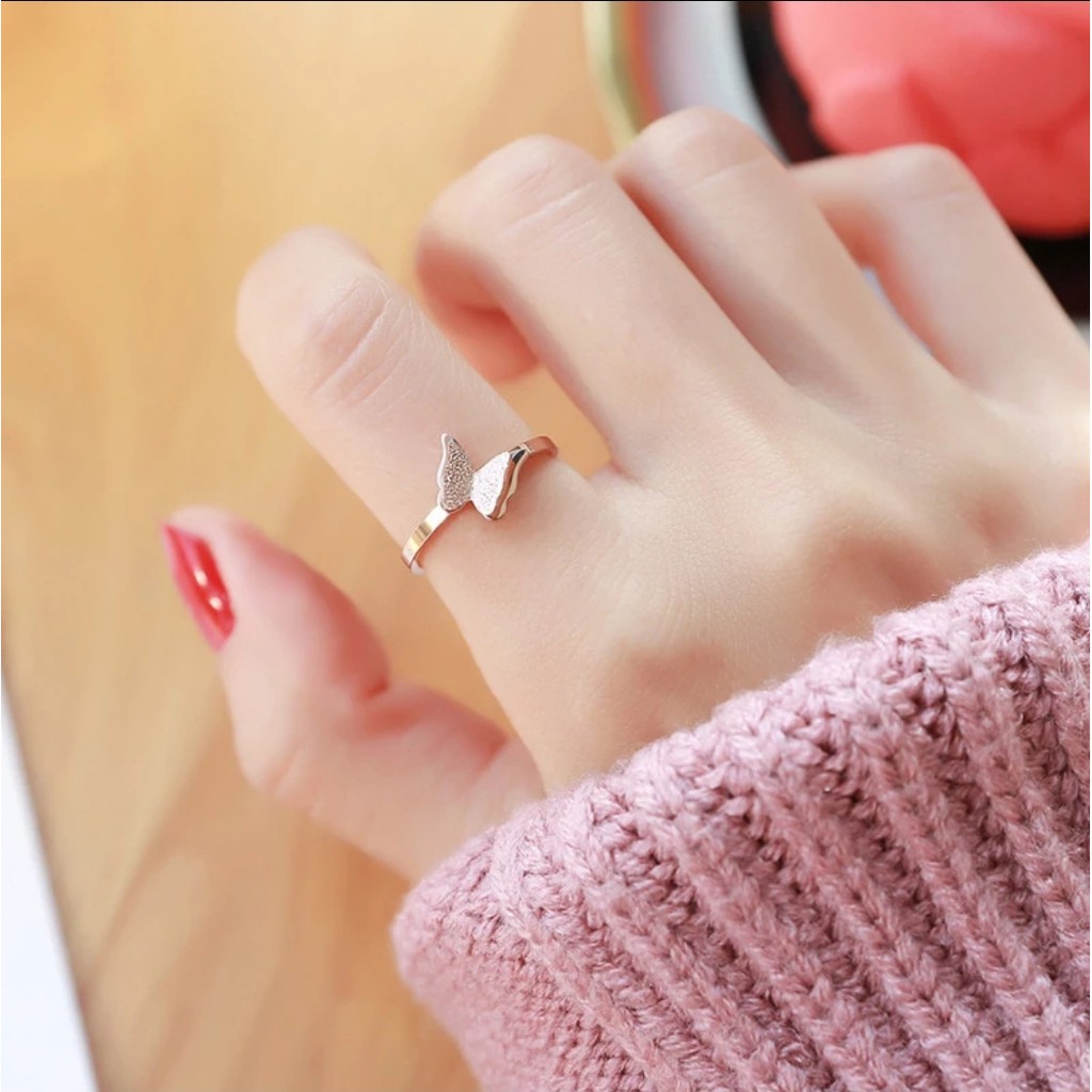 Cincin Titanium Model Kupu-Kupa Rose Gold dan Gold