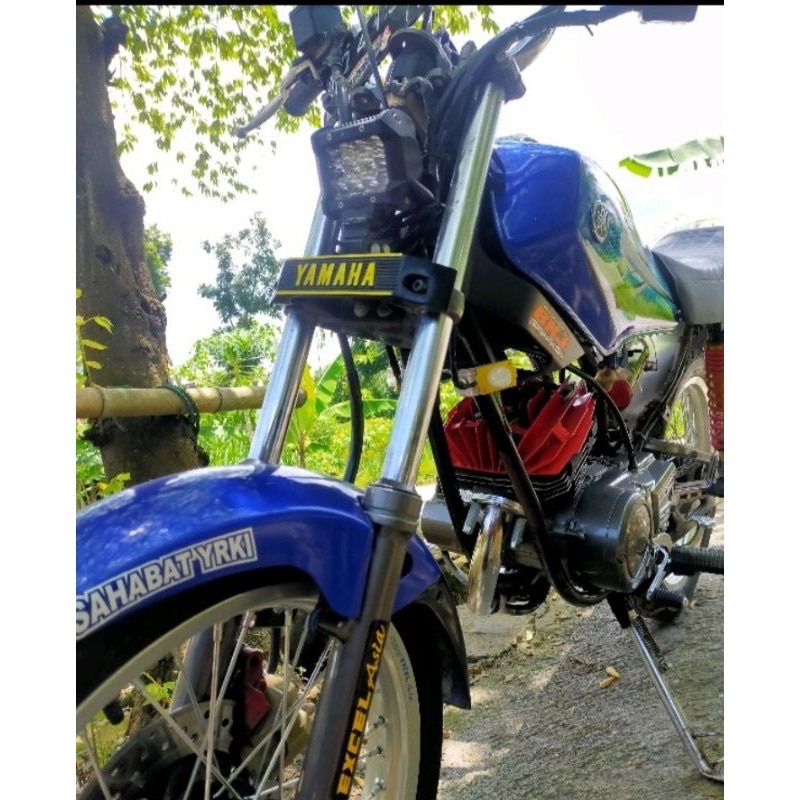 Kumis Yamaha RX king ngeset breket alumunium cor hitam kuning dasi RX spesial-kumisan TERMURAH