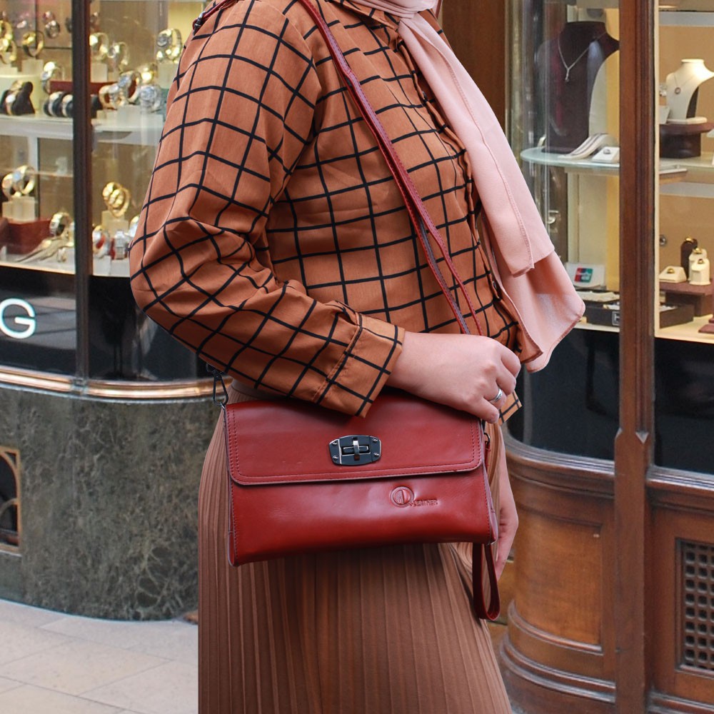 Tas Selempang Wanita Kulit Sapi Asli Handbag QI LEATHER HB10