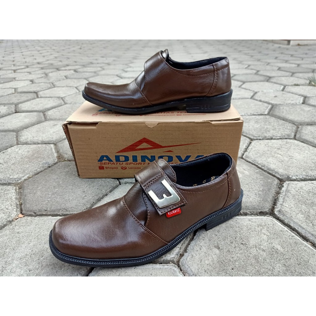 Sepatu Fantofel Pria Kretek ADINOVA