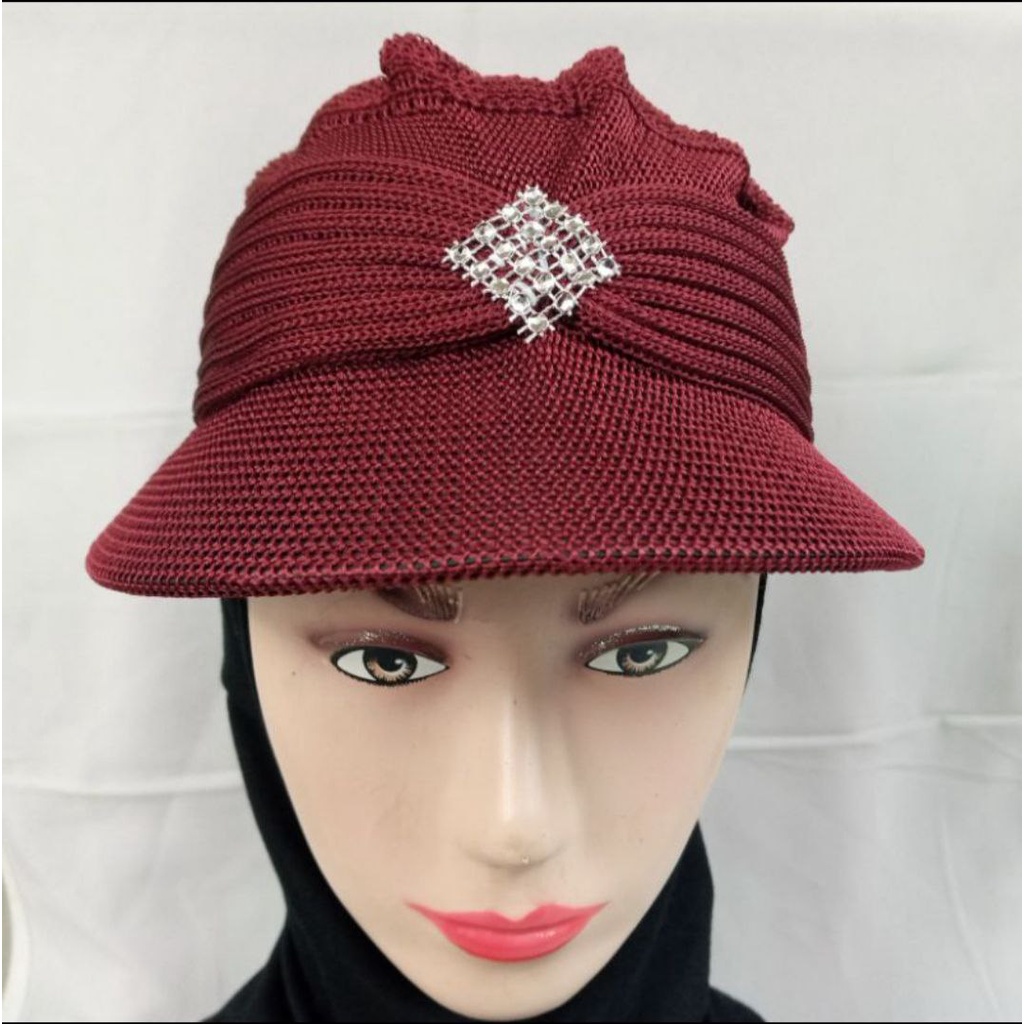 CIPUT KERPUS RAJUT  TOPI PET  MA OJAH