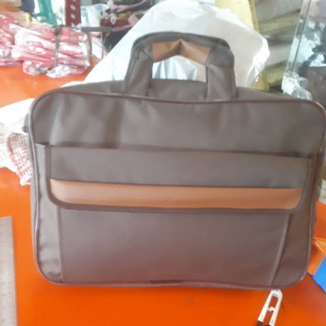 Tas Selepang Pria Cowok Laki Laki - Sling Bag Slingbag Laptop Seminar Keraja Pria Cowok Laki Laki