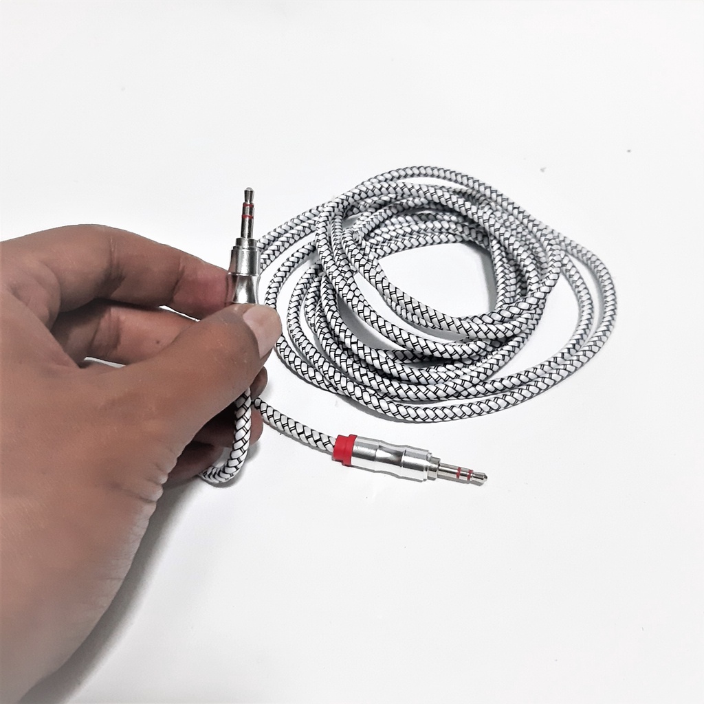 Kabel Audio 1.1 Kabel Tembaga Tebal Material Bahan Port STEEL Panjang 1.5 Meter warna Random