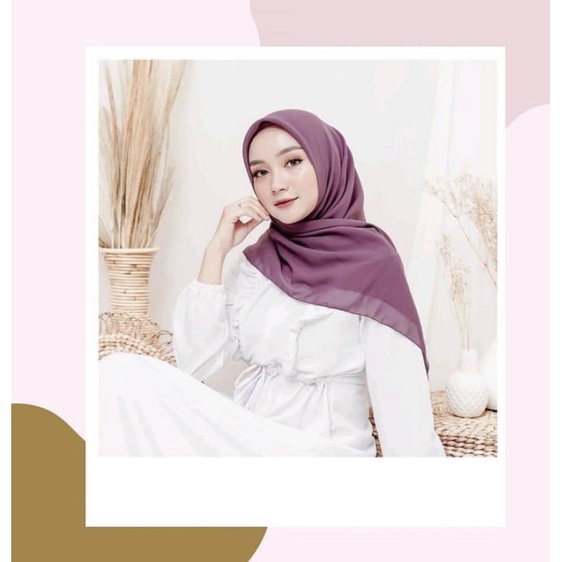 JILBAB SEGIEMPAT BELLA SQUARE