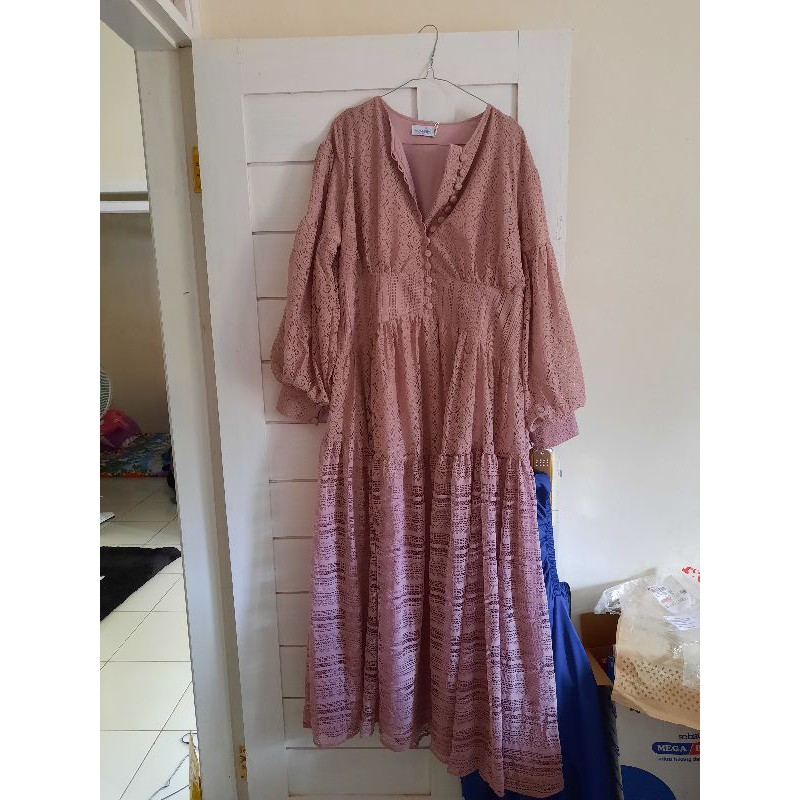 ainayya olesia dress