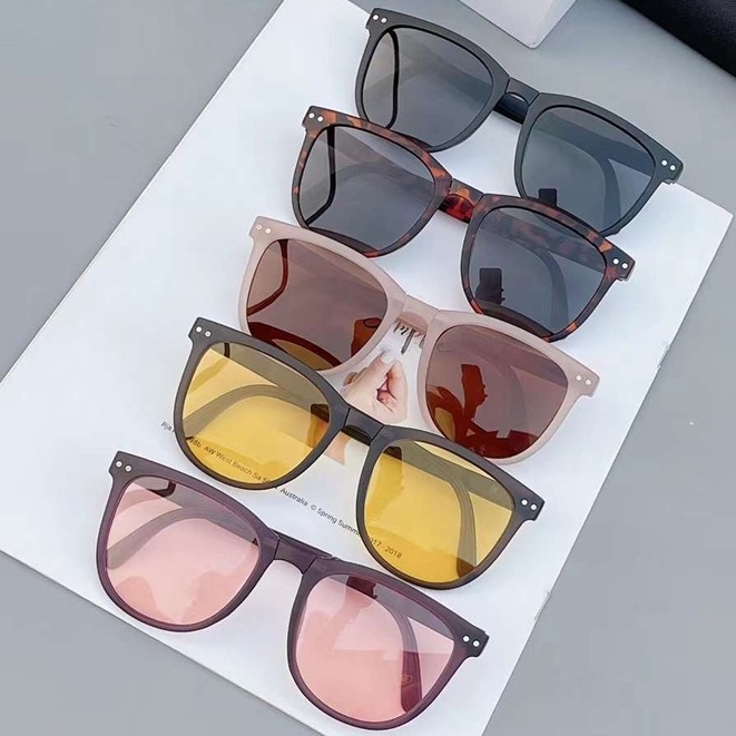 OVERFLOWS.ID   KACAMATA HITAM TERBARU BISA DI LIPAT FOLD SUNGLASSES ANTI-UV WANITA PRIA IMPORT KACAMATA LIPAT FASHION MURAH