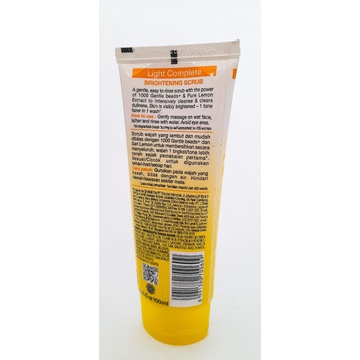 Garnier Light Complete Brightening Scrub / Foam 100ml