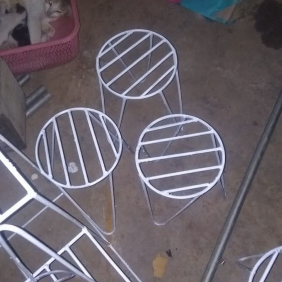 TATAKAN pot DIM 25cm tinggi 30 besi 8mm besar kokoh / TATAKAN pot tanaman hias / TATAKAN pot bunga h