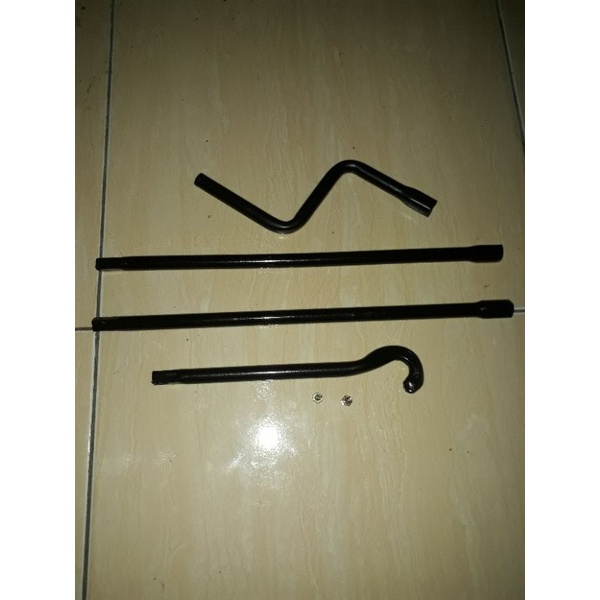 Kunci naik turun ban serep mobil innova lgx krista kijang super fortuner new rush terios