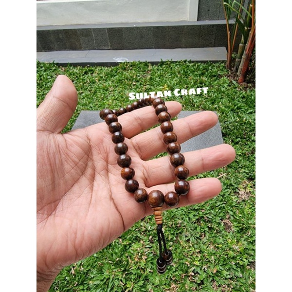 Tasbih gaharu 10 mm tasbih gaharu 33 butir tasbih gaharu asli tasbih kayu gaharu wangi