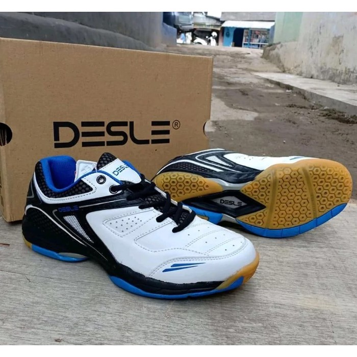 TERLARIS Sepatu Badminton Original - DESLE