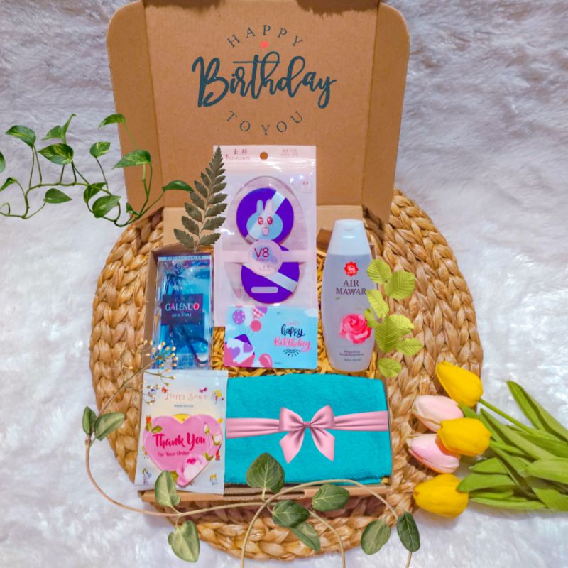 

Gift box Birthday Cewek | Hampers Kado Hadiah Pesta