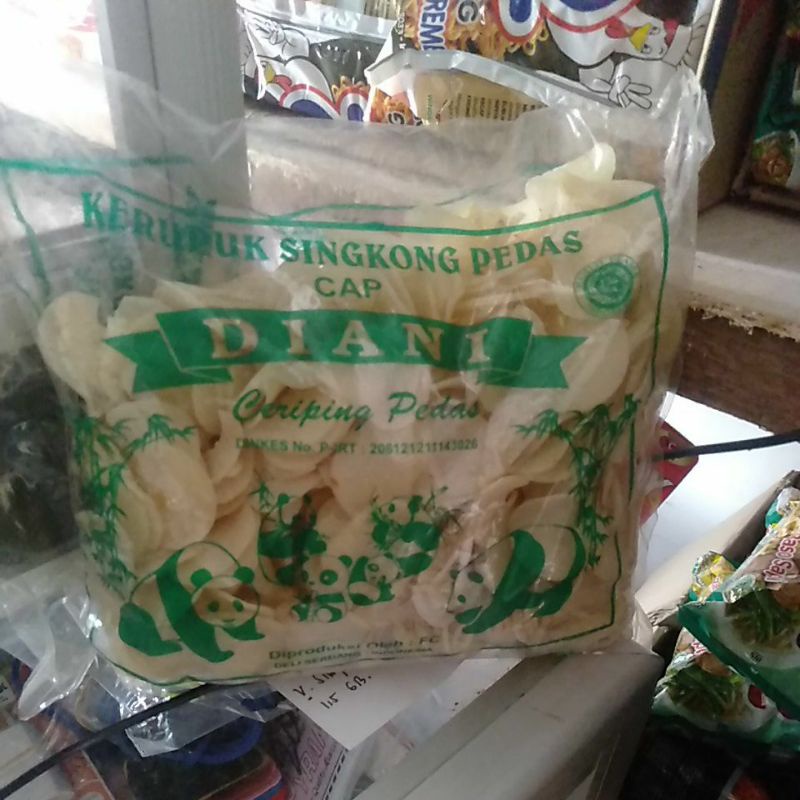 

kerupuk singkong pedas