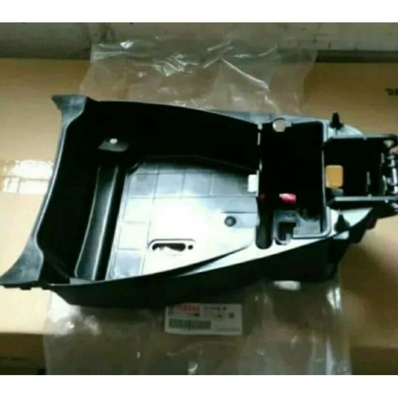 bagasi jok motor Mio semel seporti