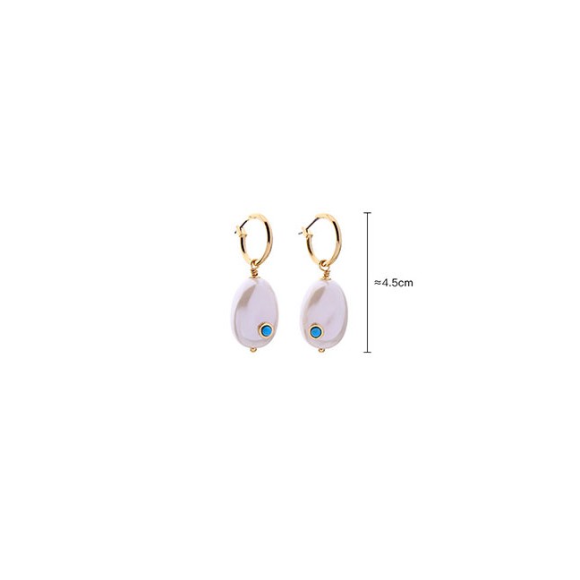 LRC Anting Tusuk Fashion Gold Pearl And Diamond Earrings F75120