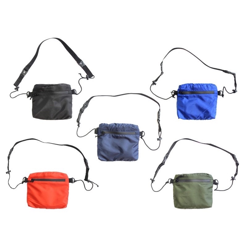 Paket Usaha 50pcs Lightweight Slingbag Mirip Uniqlo