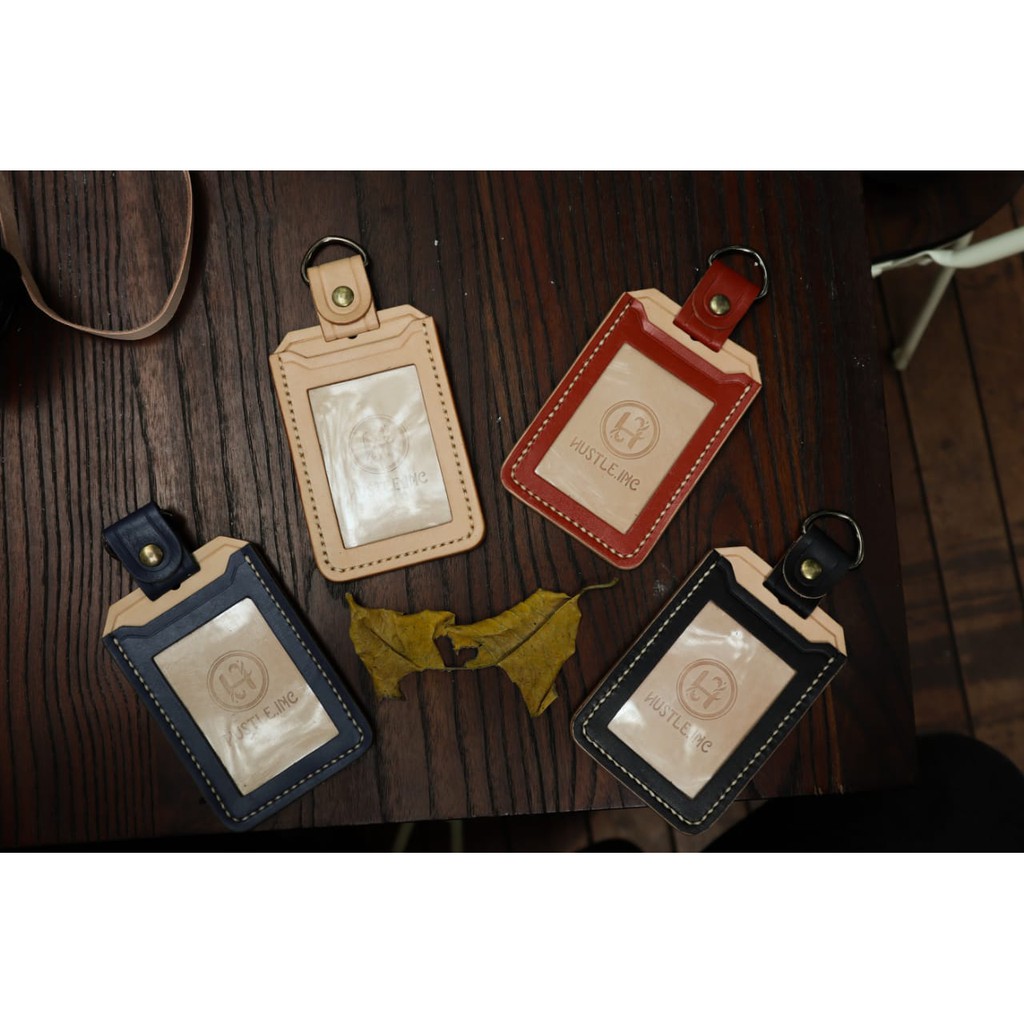 

RAMA" ID CARD HOLDER | VEGETABLE TANNED LEATHER | VEGTAN LEATHER