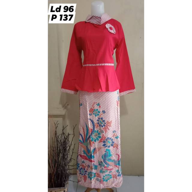 Gamis batik kombinasi merah sale