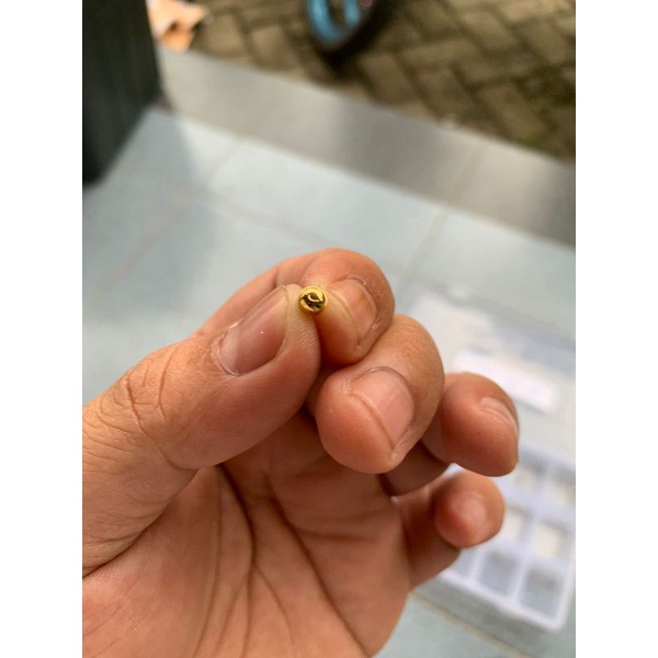 Knop jam tangan Omega Gold 3mm