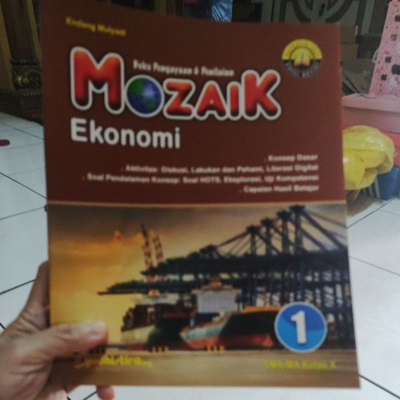buku pengayaan dan penilaian mozaik ekonomi SMA kelas X (kelas 10) penerbit yudhistira