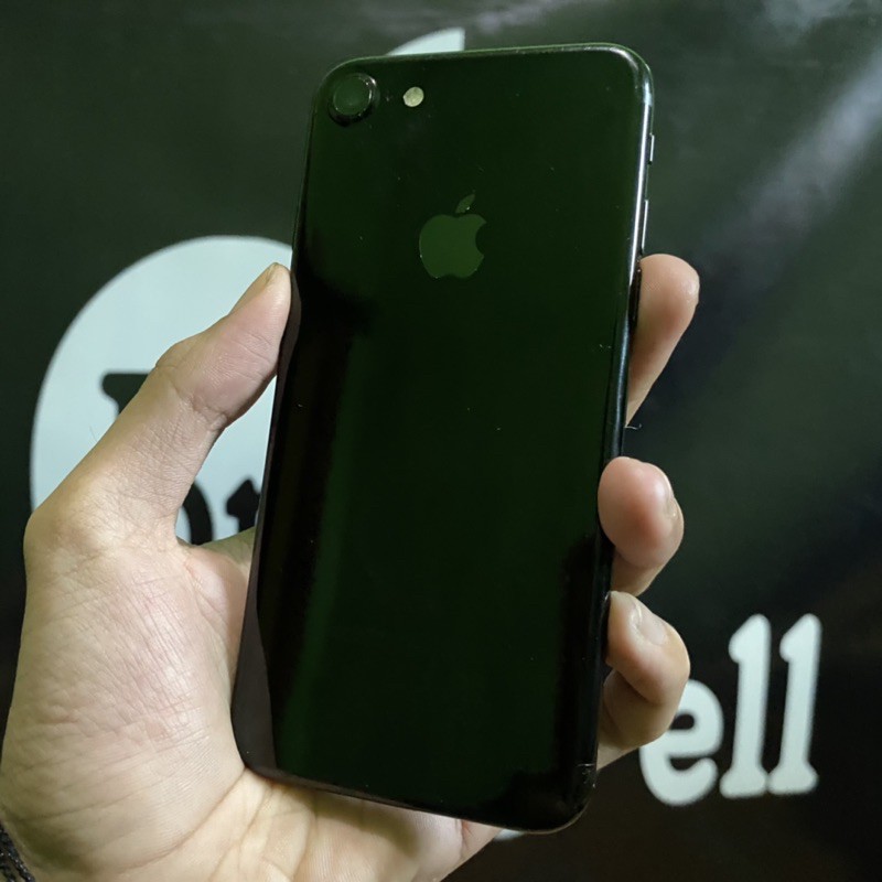 Apple iPhone 7 - 128Gb resmi iBox