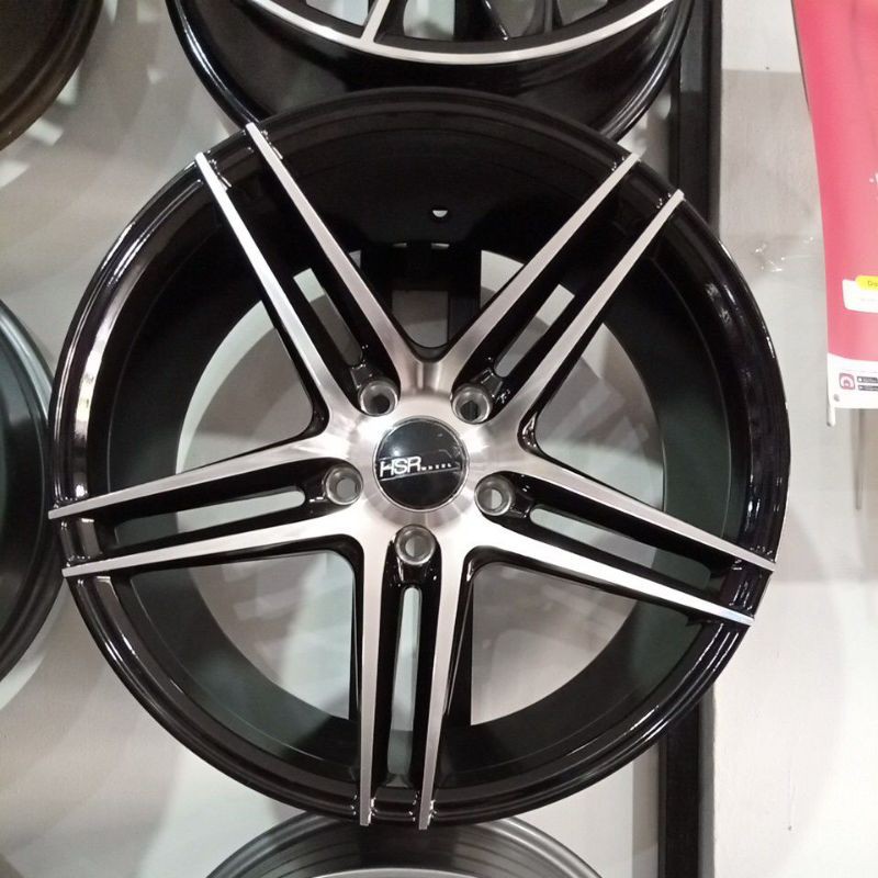 Peleg, velg,plat mobil hsr ne5 r18 lebar 8 lobang 5 bmf
