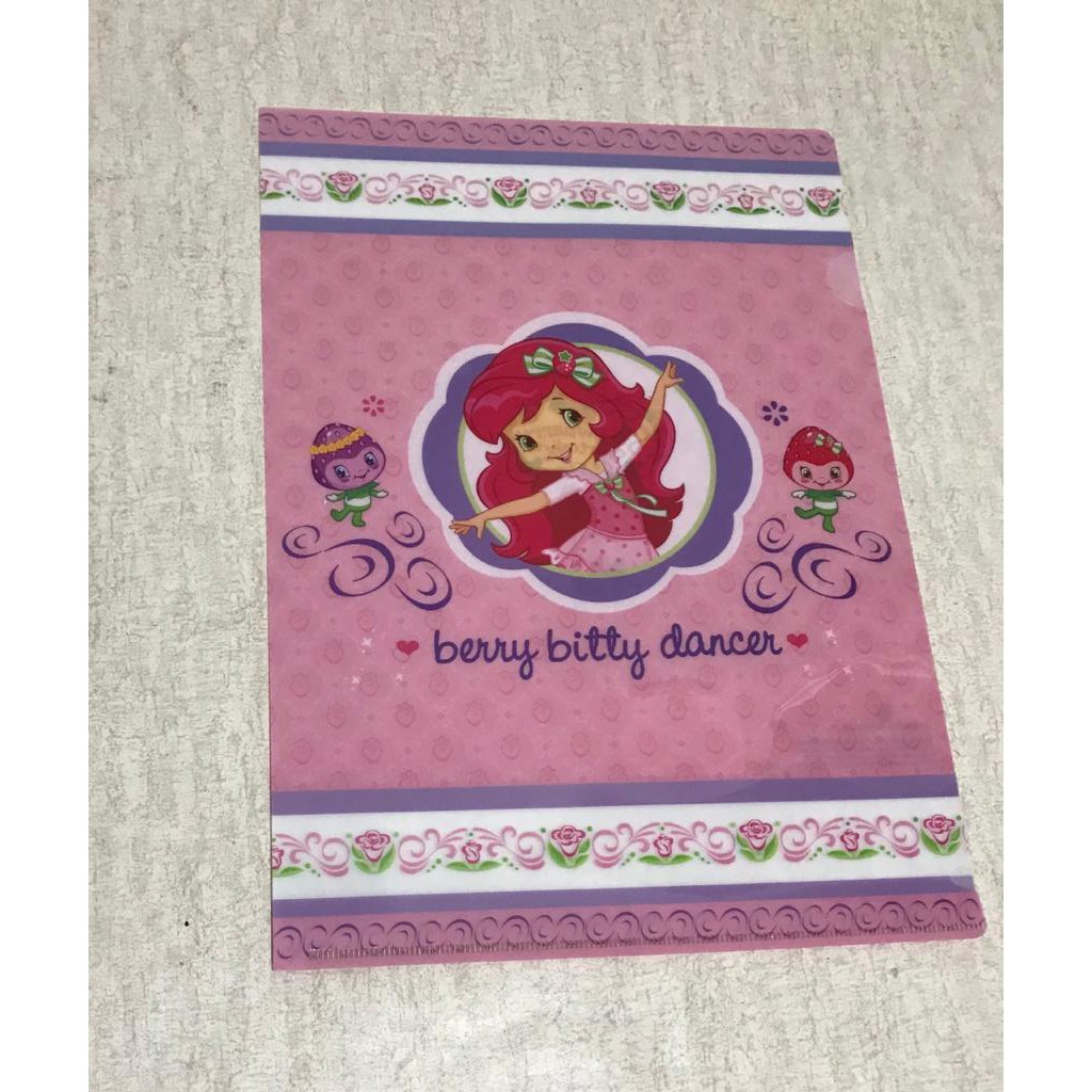 

MAP PLASTIC/PLASTIK A4 STRAWBERRY SHORTCAKE BERRY BITTY DANCER ORIGINAL 22X31cm (PxT)