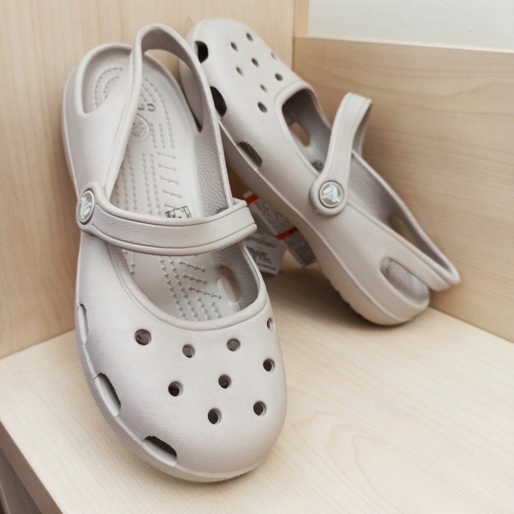 Crocs / Crocs Wanita / Crocs Shayna / Sepatu Perawat / Sepatu Sandal Dokter / Sepatu Sandal Perawat