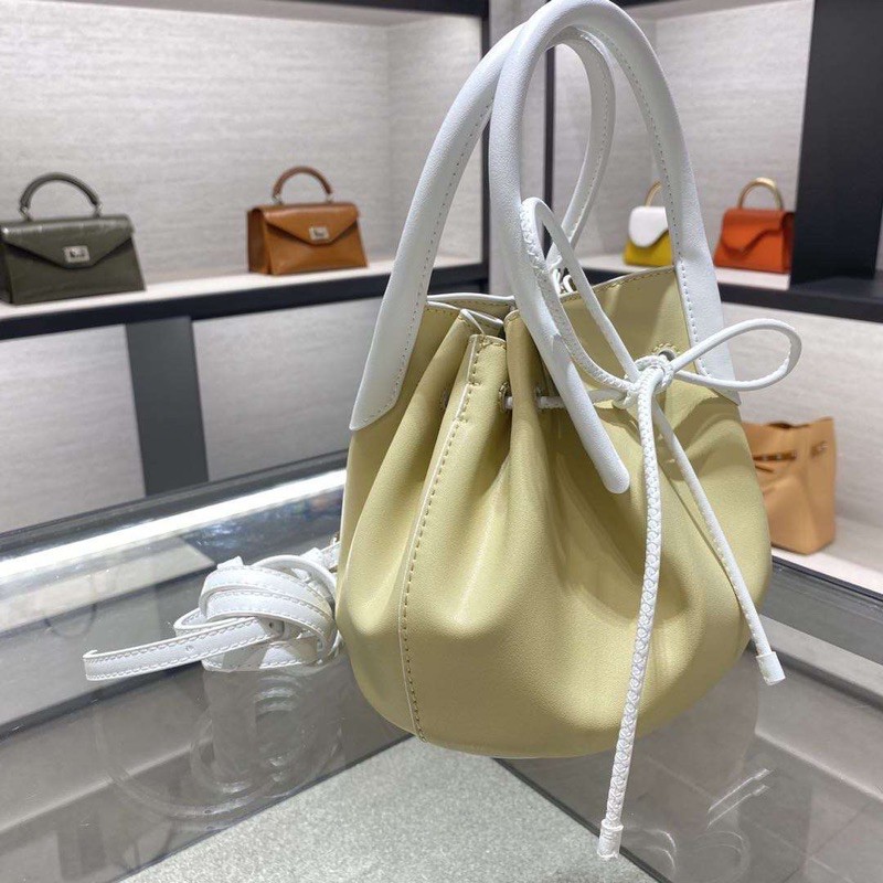 New Arrival Two-Tone Drawstring Top Handle Bag