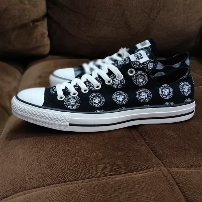 converse ramones
