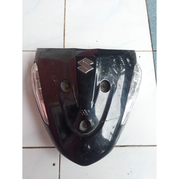 Cover Panel Tebeng Dada Depan Suzuki Smash New 110 Original