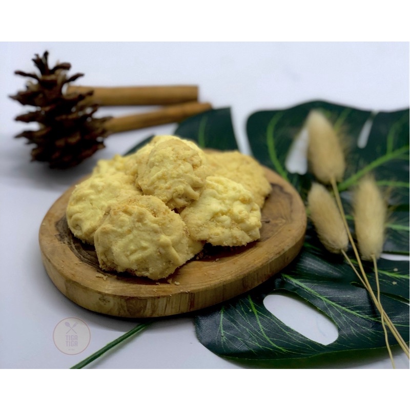 

Sagu Keju 250gr 500gr HAMPERS LEBARAN