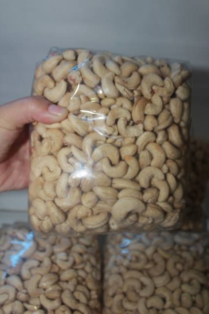 

KACANG MEDE SUPERR ASLI WONOGIRI 100% ORIGINAL 1KG