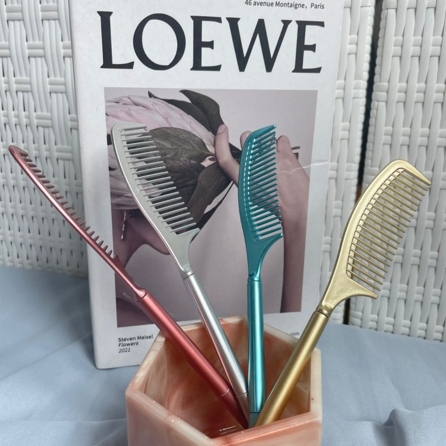 

PULPEN MODEL SISIR 4 WARNA UJUNG NYA ADA DIAMOND UNIK