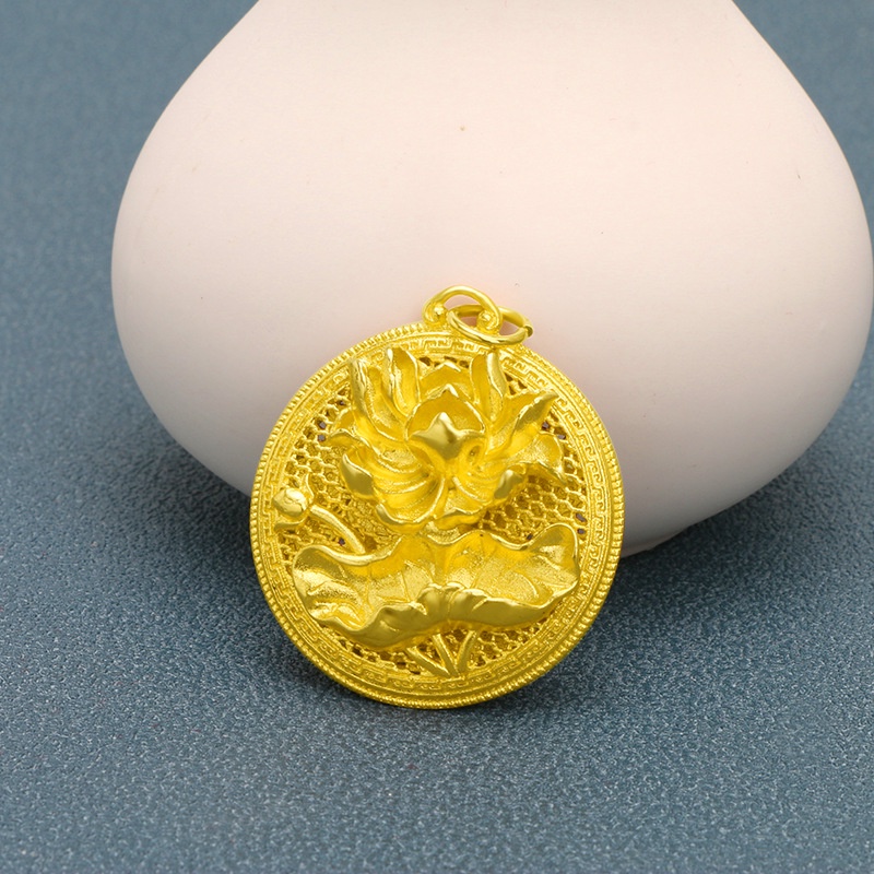 Liontin Bentuk Lotus 3D Lapis Emas Asli Kadar 375 Gaya Klasik Untuk Pria Dan Wanita