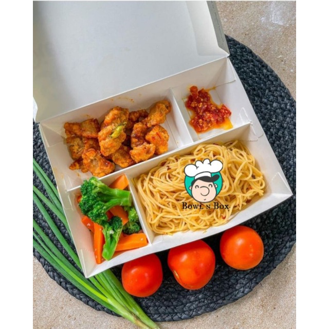 PAPER LUNCH BOX SEKAT 4 / PAPER BOX SEKAT 4/ BOX NASI/ BOX KERTAS