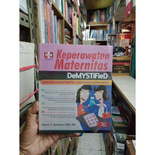 Buku keperawatan maternitas demystified