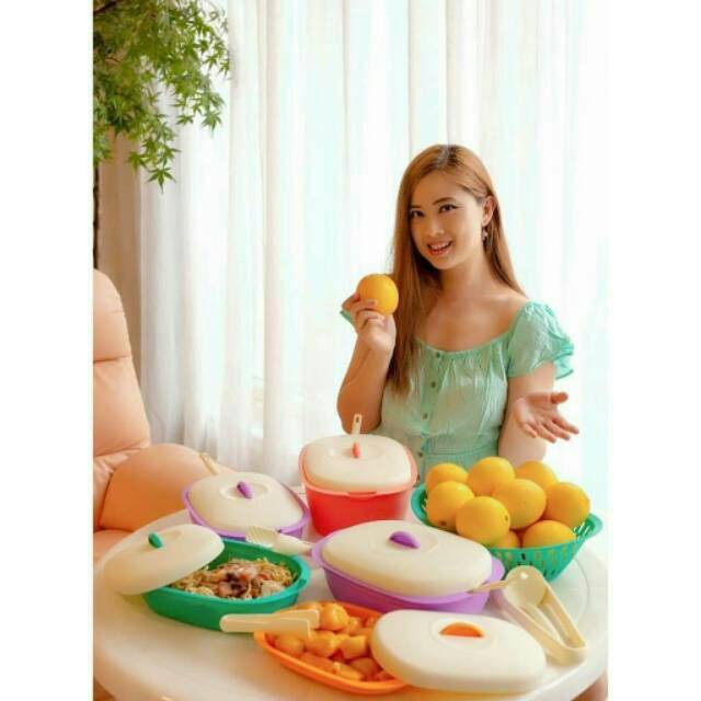 Wadah Saji / Food Storage Vienna Family Set of 13 (Tempat Makanan) | GARANSI 1 Tahun!