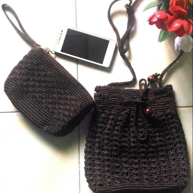 Satu set tas rajut gaul &amp; dompet hp 3 ruang