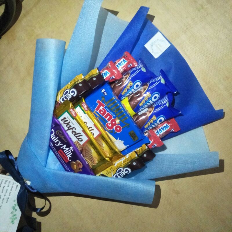 BUCKET SNACK/hadiah wisuda/ulang tahun/sidang/snack termurah