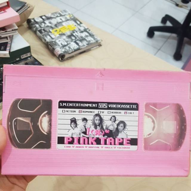 F(x) Second Album Pink Tape