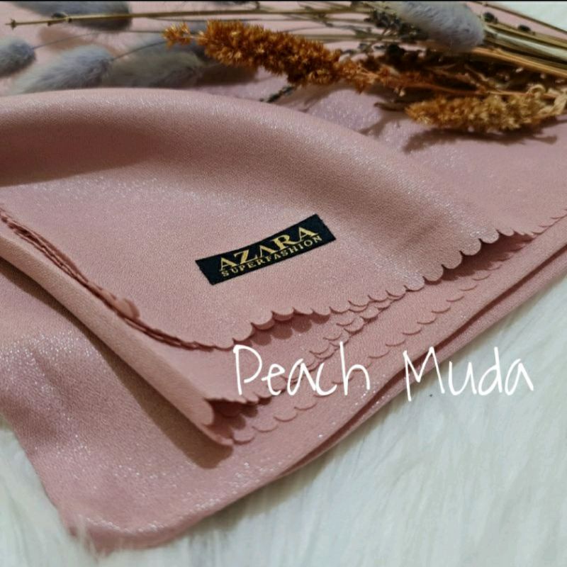 Hijab Segi Empat Azara nur sinar glamour Laser Cut kerudung hijab segiempat glowing 110 x 110-Soft Peach Sinar