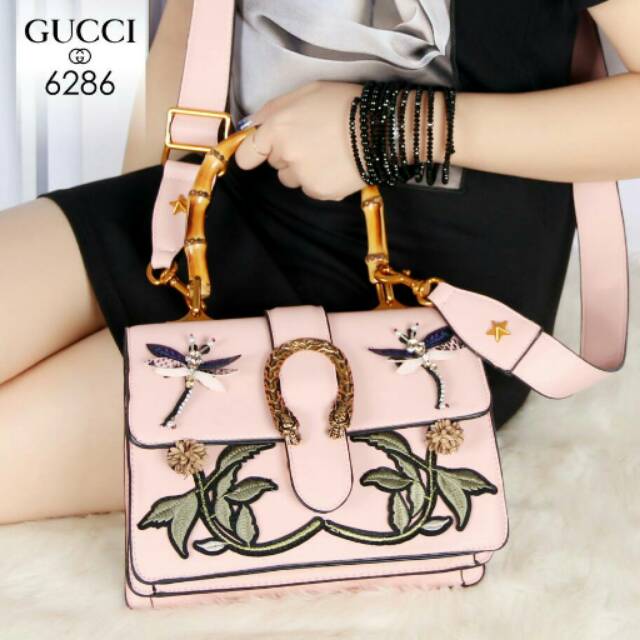Celebrity Love : GUCCI'S Dionysus embroidered Bordir Bamboo Top-Handle Bag like  6286#.spss3