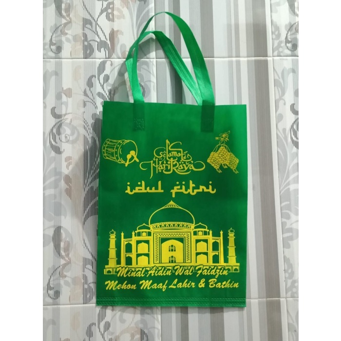 

NEW Tas Kain Spunbond Press Idul Fitri - Hampers Idul Fitri - 25x35x10